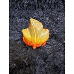Ceramic‎ Maple Leaf Matching Salt & Pepper Shaker Ceramic Condiment Shaker